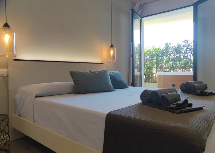 Live Home Rooms