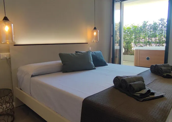 Live Home Rooms