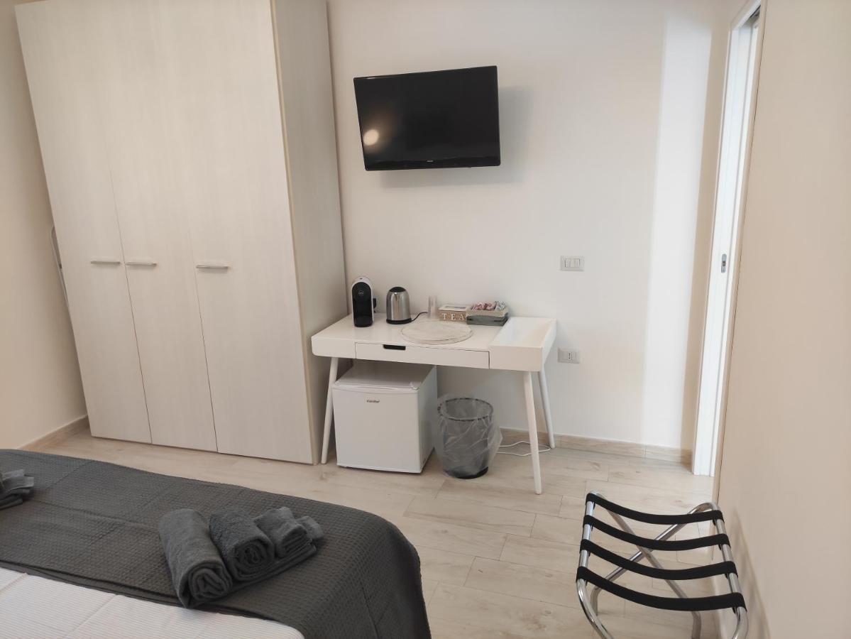 Live Guest house